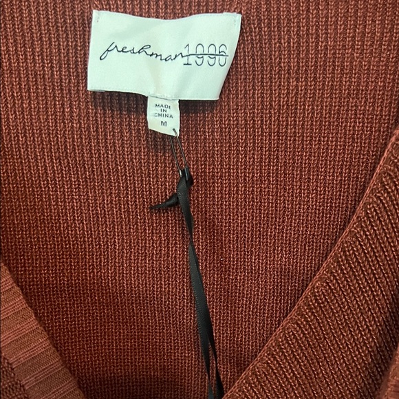 Elegant Long Sleeve Rust Dress - Picture 2 of 4